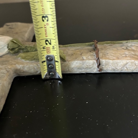 Rose Cross with White Rose.NWT - Picture 7 of 7